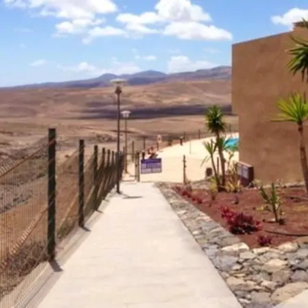 3 Bedrooms House With Sea View Furnished Terrace And Wifi At Antigua 3 Km Away From The Beach 펜션